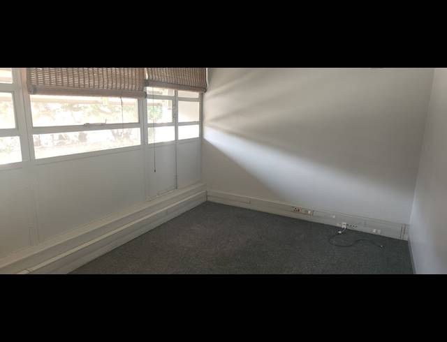 100M² OFFICE TO LET IN GLENWOOD
